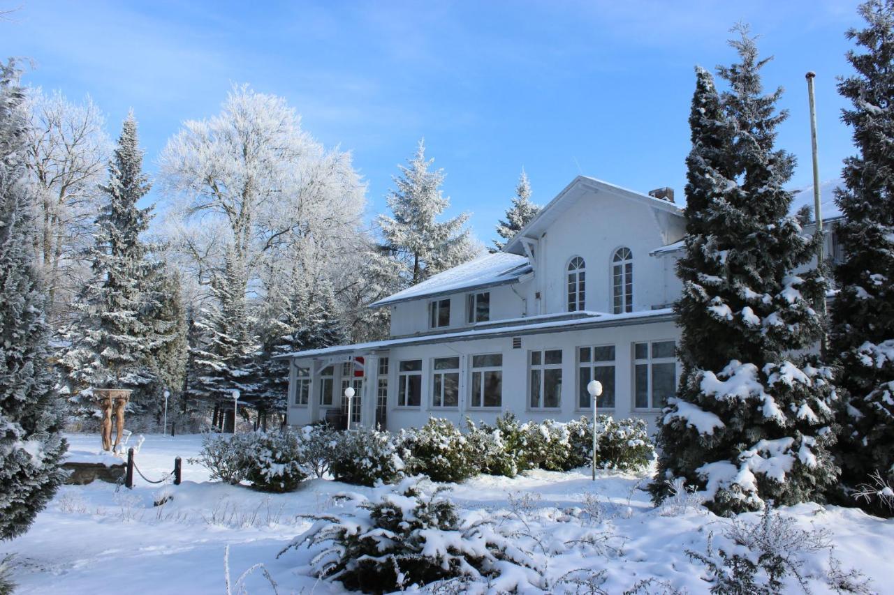 Meeressterne Hotel Weisses Schloss Heringsdorf  Exteriör bild